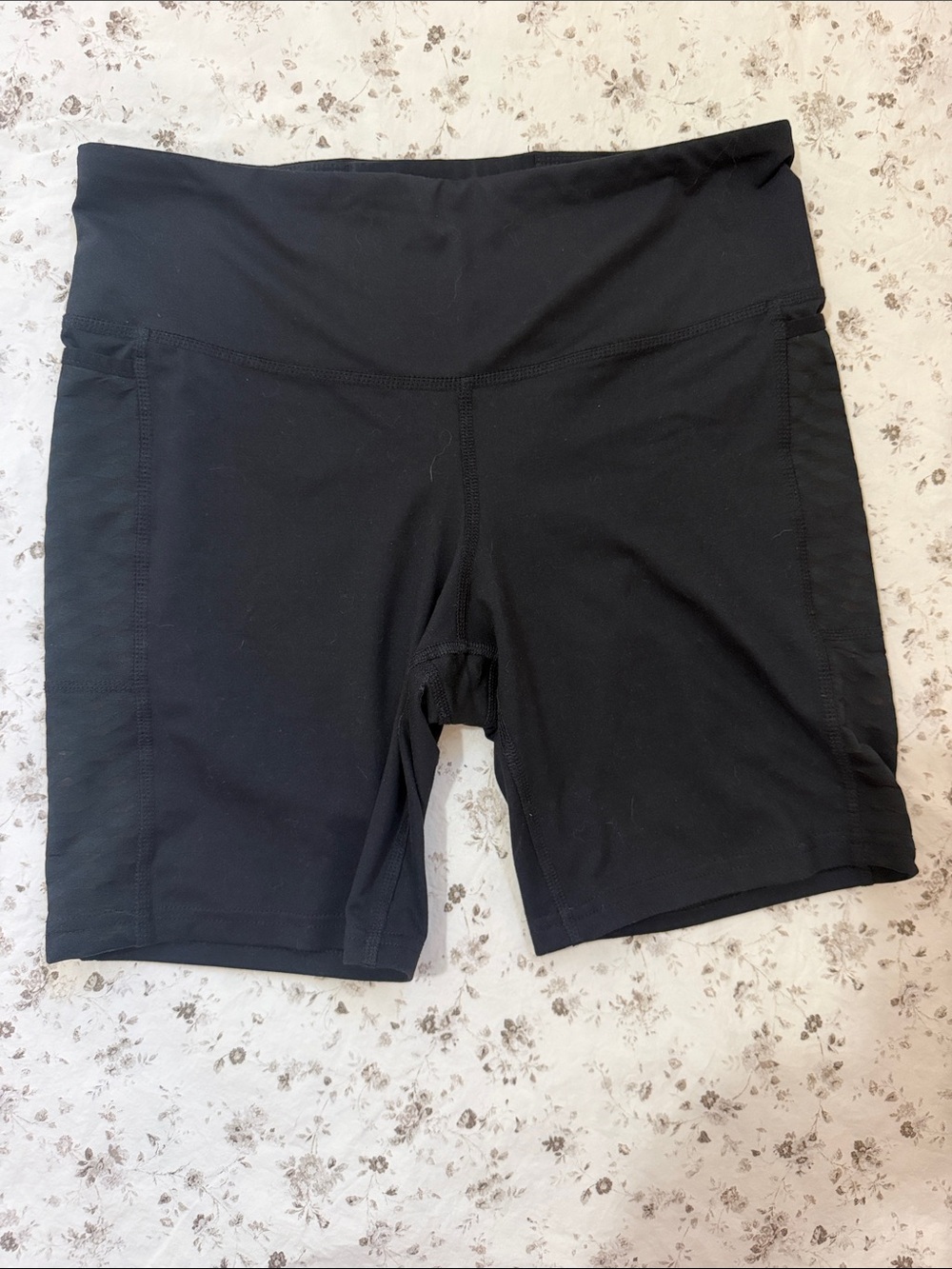 Brooks Black Women's Bike Shorts with Wide Waistband